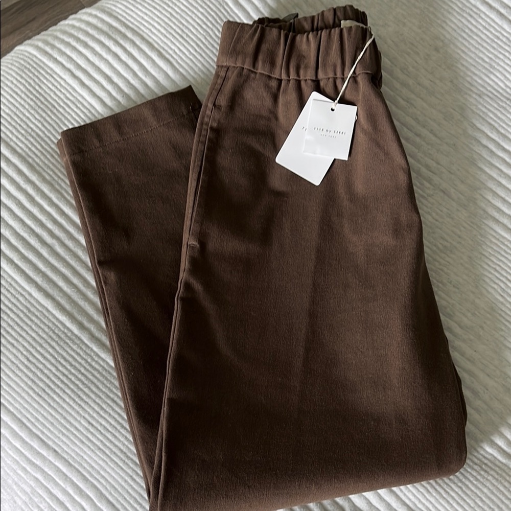 NWT 7115 by Szeki Pants